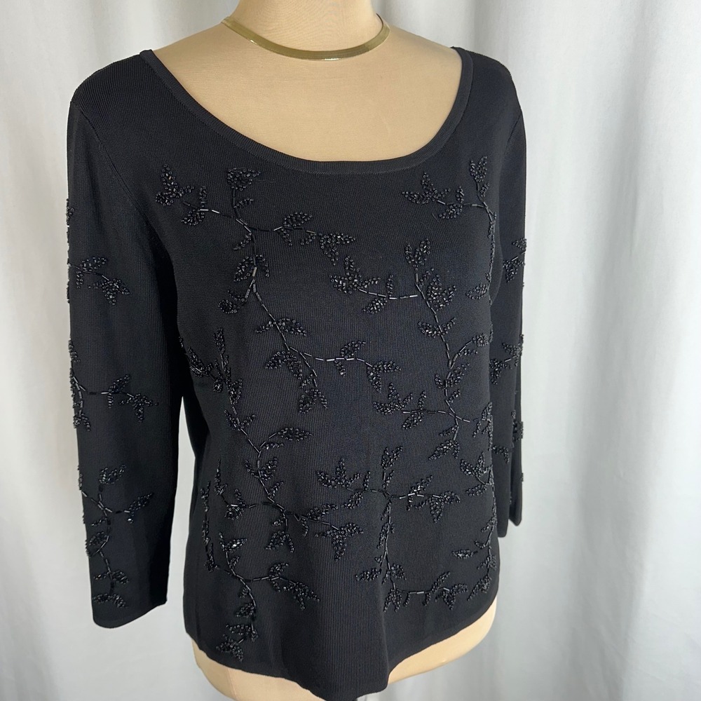 Sandra Darren Black Beaded Floral Stretch Knit Blouse Top Size L - Picture 2 of 11